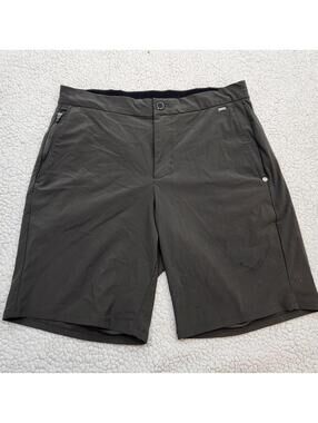 Vuori Fleet Performance Shorts Mens Size Medium Olive Green Stretch Wicking V386